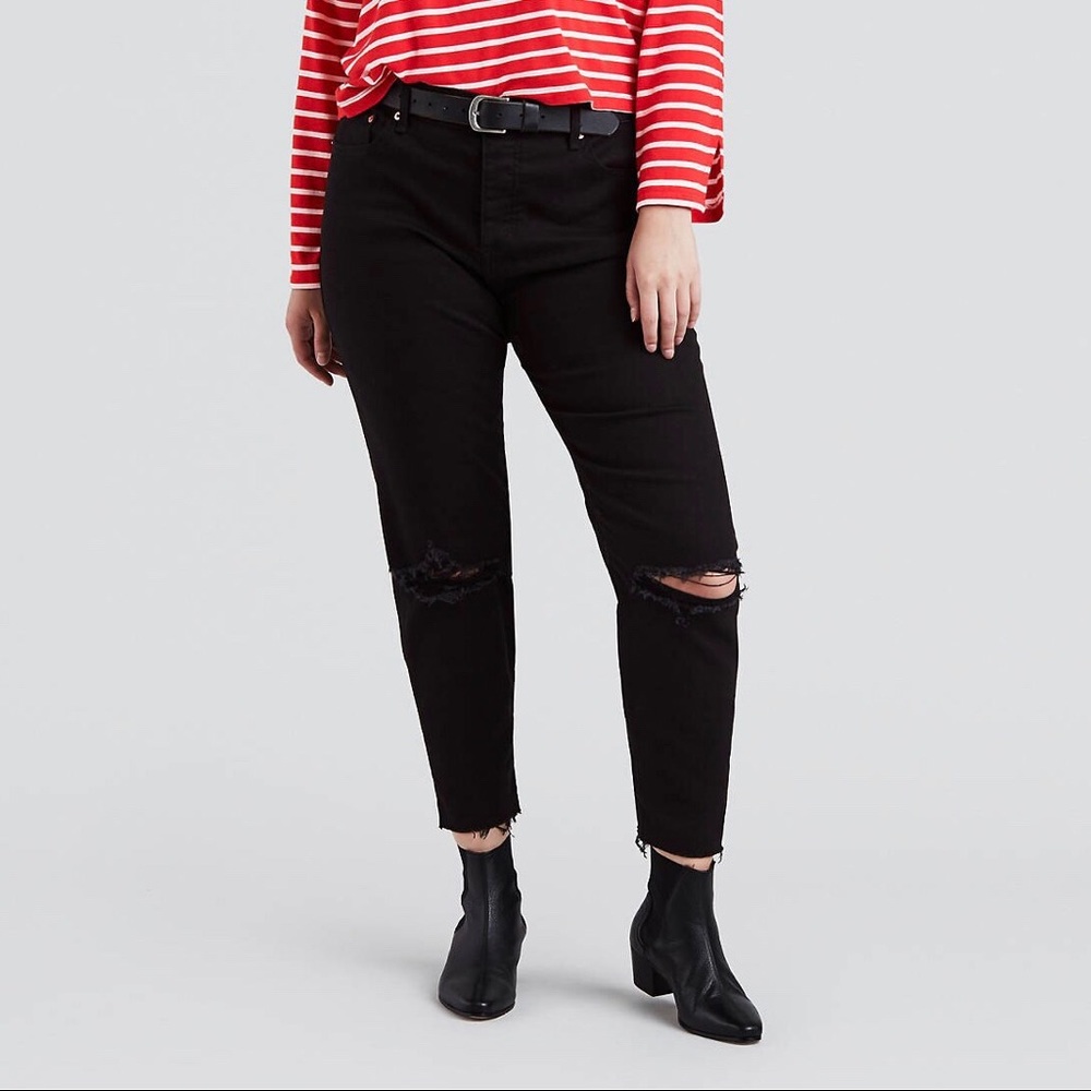 NWT Levi’s Wedgie Fit Black Denim Boyfriend Jeans
